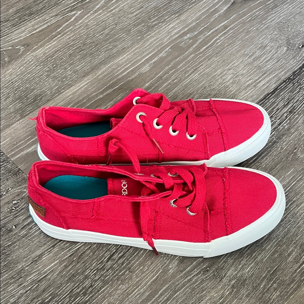 Jenn Ardor Sport Red Canvas Sneakers